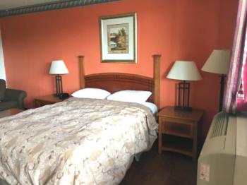 Hotel Baltimore Hwy 40