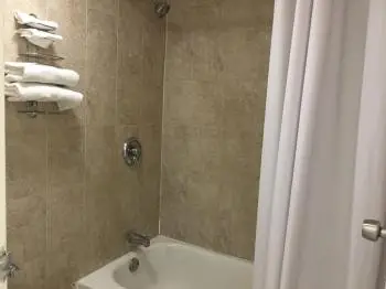 Hotel Baltimore Hwy 40 10